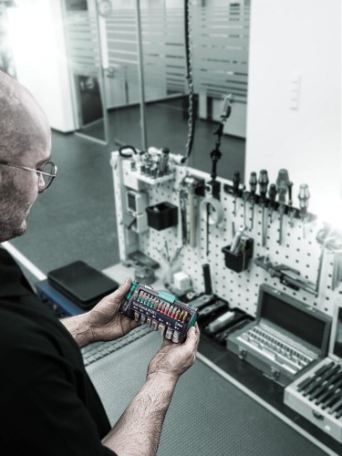 e885b4b646ae68a098b034421c1b0af7