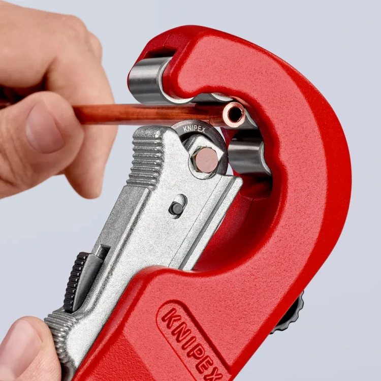 KNIPEX 90 31 02 BK TubiX – szybkie ustawianie obcinaka dzięki QuickLock