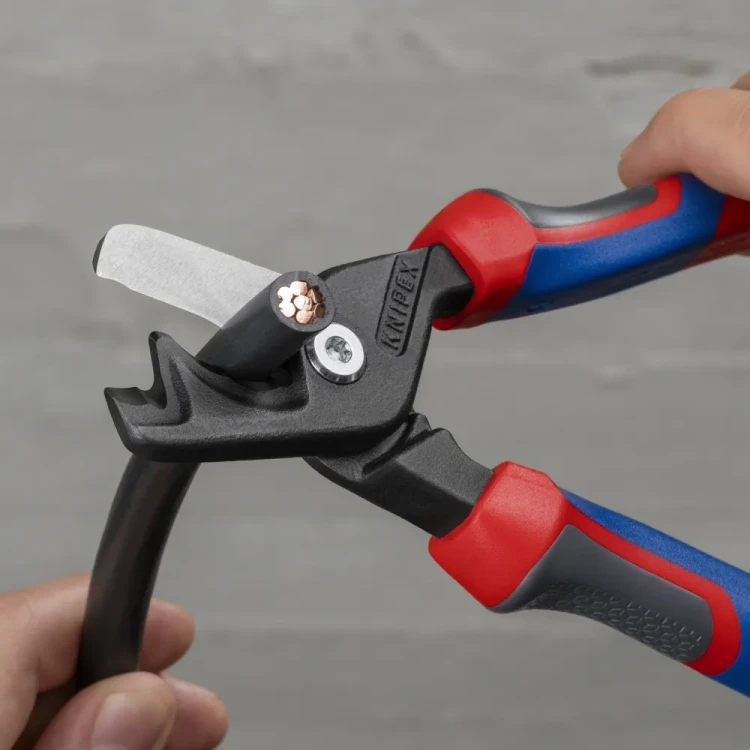 KNIPEX StepCut XL 95 12 225 – ręczne cięcie grubego kabla Cu/Al