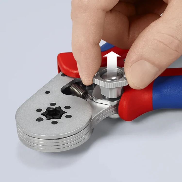 KNIPEX 97 55 14 – szybkie przygotowanie przewodu z tulejką przed zaciskaniem