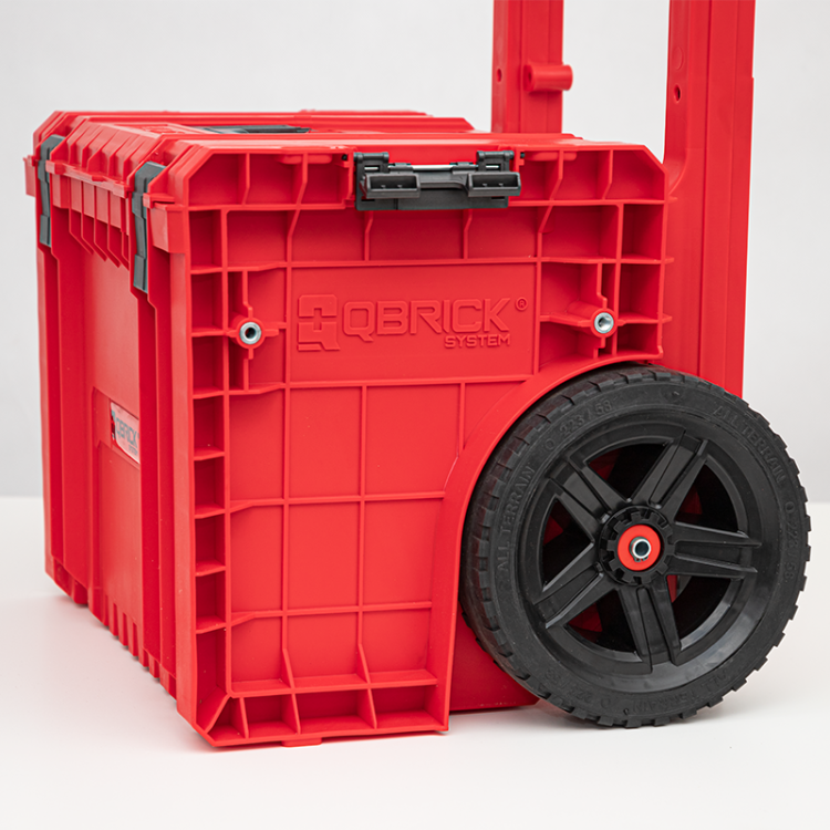 Qbrick_System_PRO_Cart_2.0_Plus_RED_Ultra_HD_Custom_wheel_front-1.png
